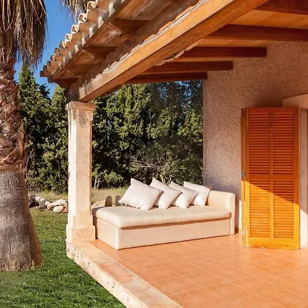 Manyani Villa *
